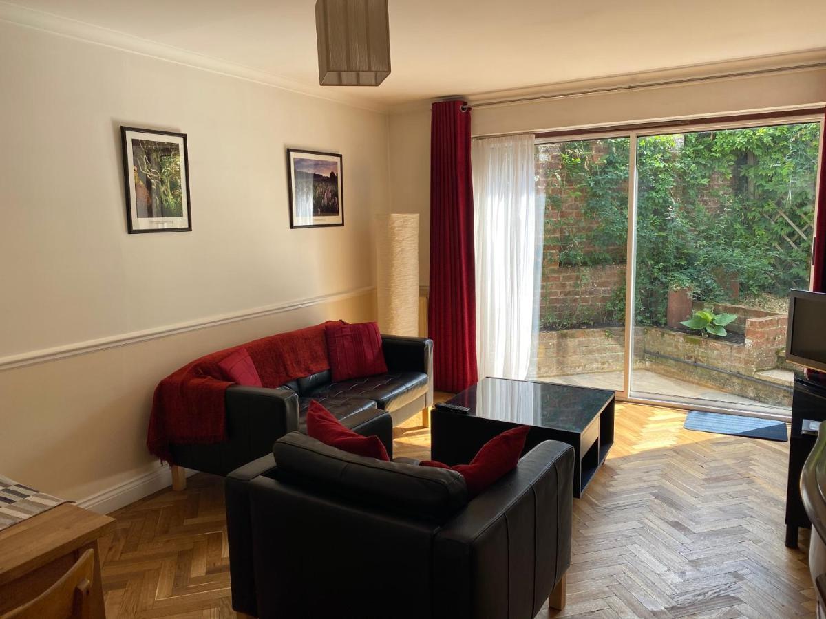 Byways Serviced Apartments Salisbury Exterior foto